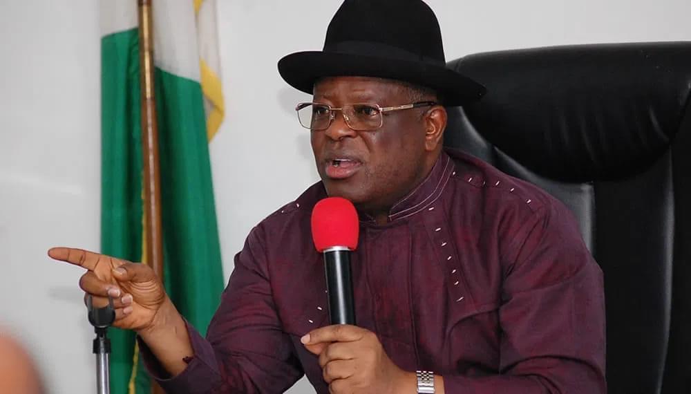 Lawmakers from Ebonyi abandon Umahi over his defection to APC