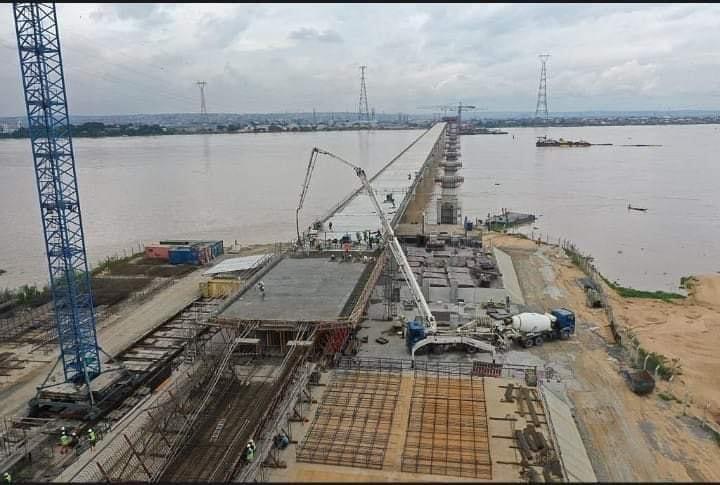 FASHIOLA, OBIANO, OKOWA, OBI OF ONITSHA INSPECTS SECOND RIVER NIGER BRIDGE