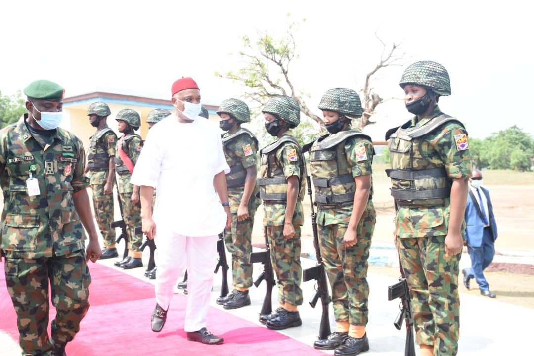 Photo News: Senator Kalu visits 14 Brigade Ohafia