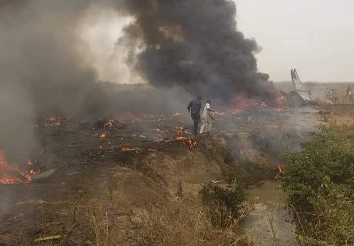 After Abuja plane crash, more issues for Nigeria as gunmen abducts Monarch, Boat travellers in Rivers state