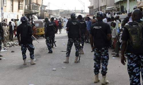 JUST IN!!! Confusion as Police Shoots Colleague Dead in Aba