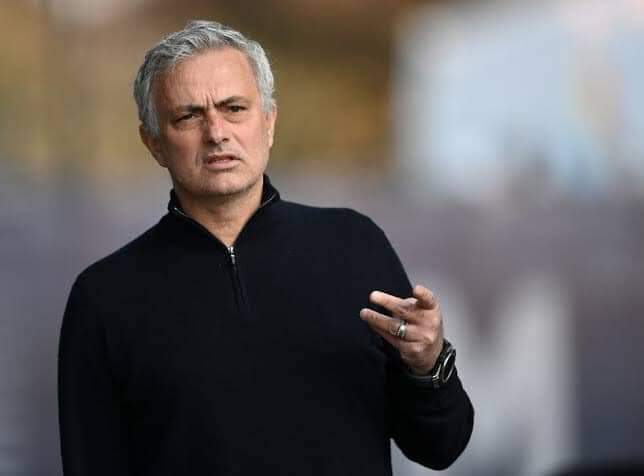 NOT AGAIN!!! BREAKING NEWS: Jose Mourinho has been sacked by Tottenham