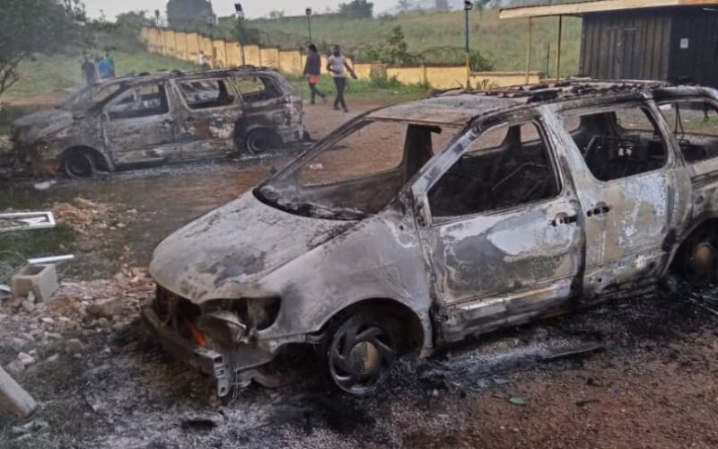 BREAKING: Unknown gunmen raze Anambra Police zonal headquarters 