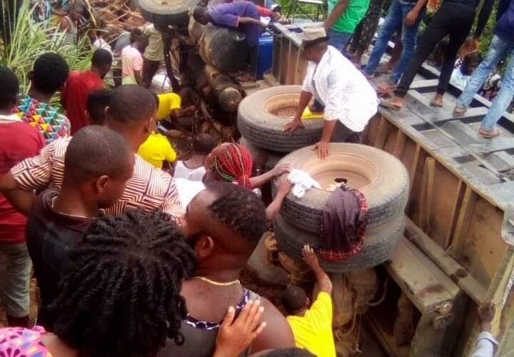 BLACK SATURDAY!!! Tears as brakeless truck kills 20 women after running into Imo market