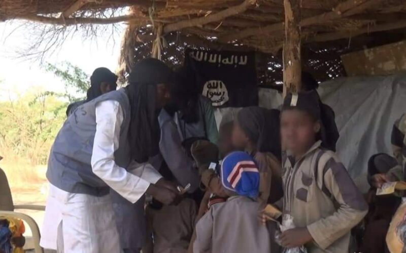 WAHALA: Boko Haram Distributes Ramadan Packages, Cash To Borno and Yobe Residents