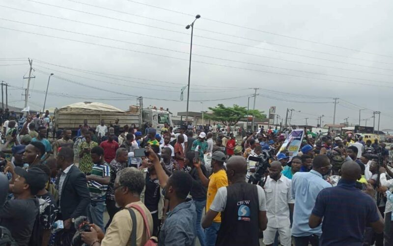 PHOTOS: Yoruba Nation Agitators Defy Heavy Police Presence, Hold Rally In Lagos