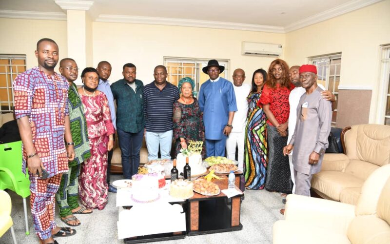 Sen Kalu, Family , others  Celebrate Elder (Mrs) Eunice Uzor Kalu’s Birthday 