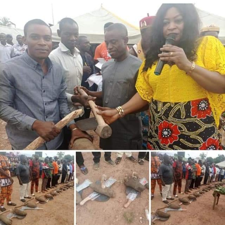 SHAME!!! C/River LG Chairman Empowers Youths With One Tuber Of Yam, Hoe And Cutlass