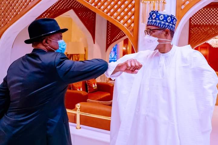 BREAKING: President Buhari receives in audience Anambra State Governor Willie Obiano in State House