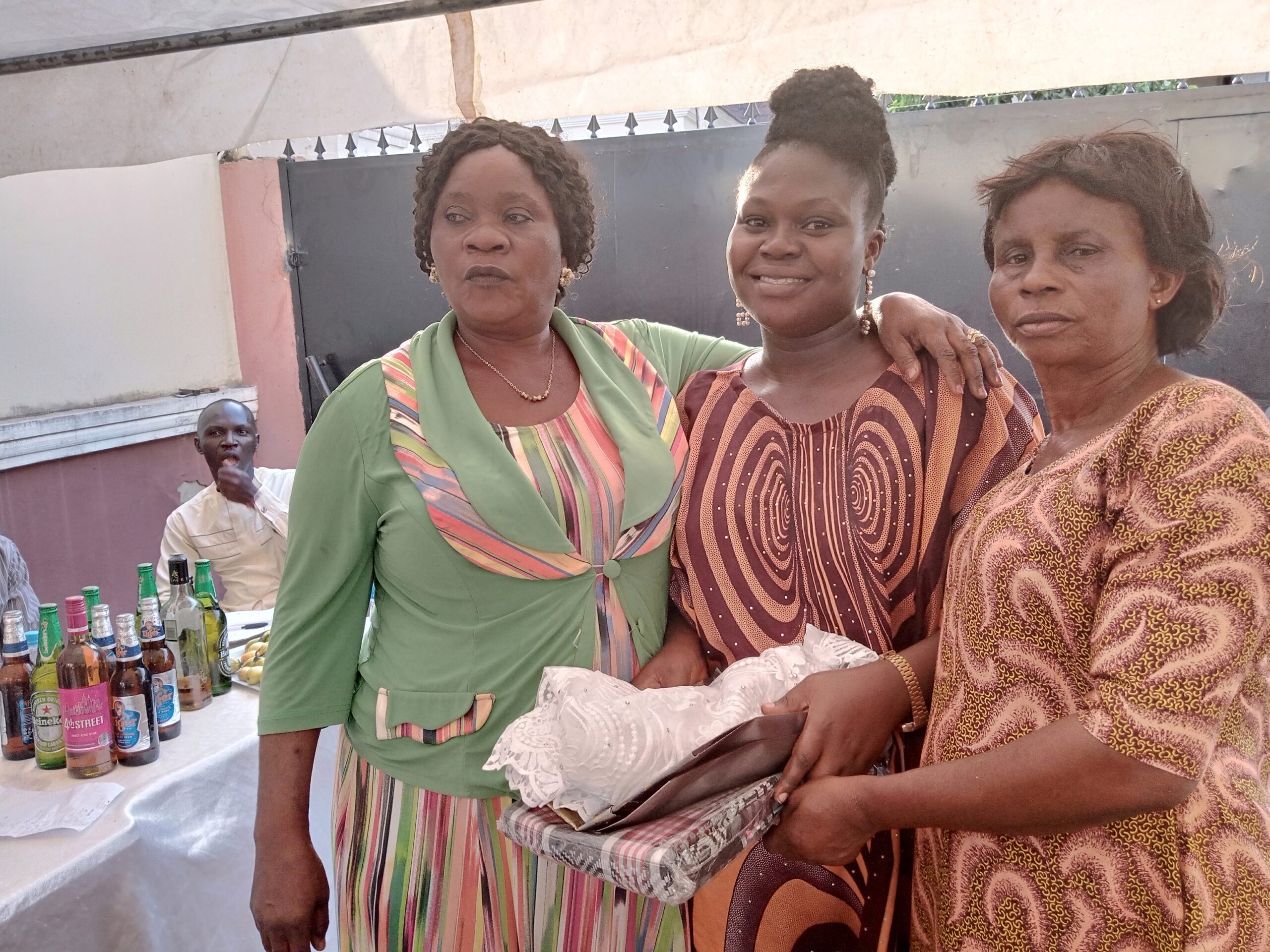 Ndi Ibe Devt Union Abuja Branch Doles Out Cash, Wrappers, Rice, Others to Widows At End Of The Party 39 IMG 20211212 171958 134 scaled