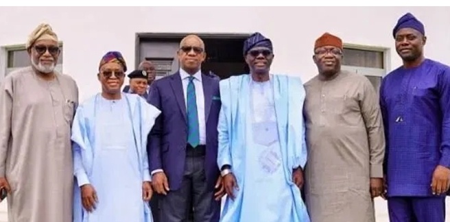 BREAKING: South-west governors tell Sanwo-Olu to deploy Amotekun over Magodo face-off