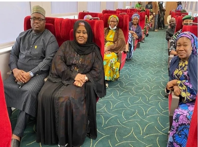 First Lady, Aisha Buhari, travels on Kaduna-Abuja train