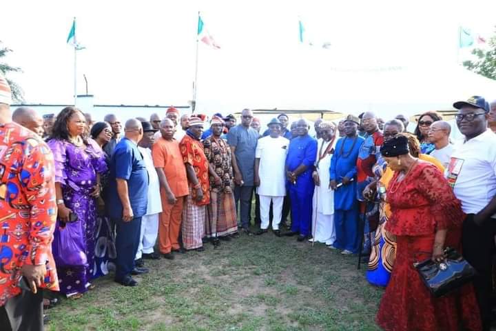 2023: “Be Very Strategic In The Pursuit Of Your Political Interests”, Ikpeazu tells Leaders of Ohafia