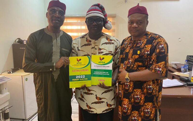 Abia 2023: Etigwe Uwa picks APGA governorship nomination form