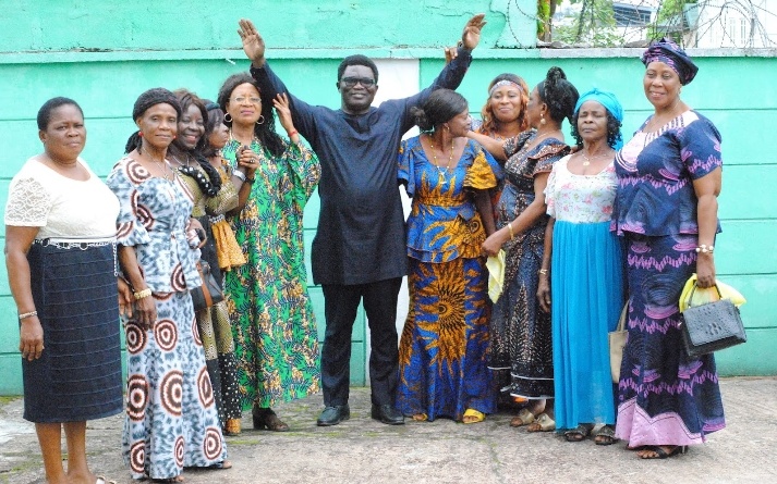 2023 Guber: Etigwe Uwa Meets Abia APGA Women Leaders, Promises Inclusion (Photos)