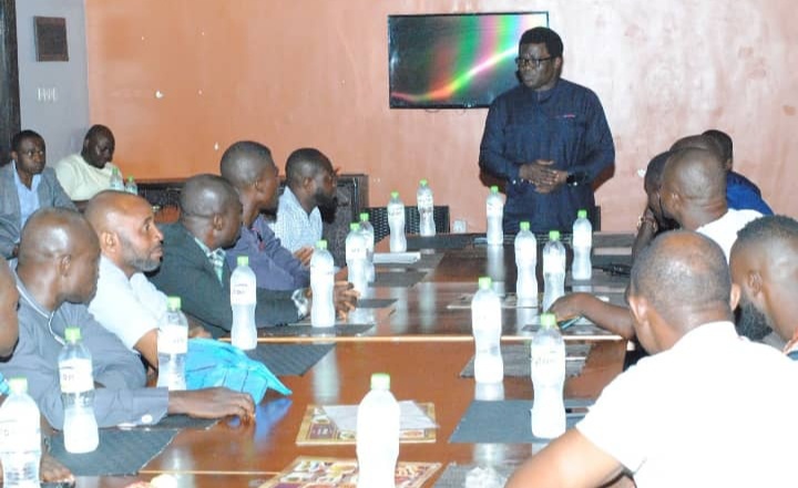 Abia 2023: Etigwe Uwa meets APGA youth leaders, promises massive job creation, youths empowerment (Photos)