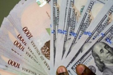 Again, naira crosses N700/$ mark at parallel market
