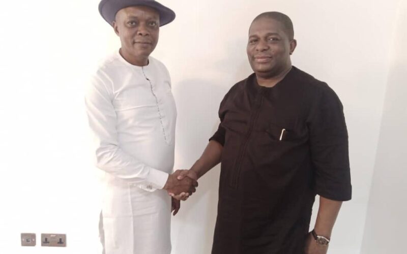 Abia APP Gov’ Candidate, Hon Mascot Kalu Meets Chief Mark Ugorji