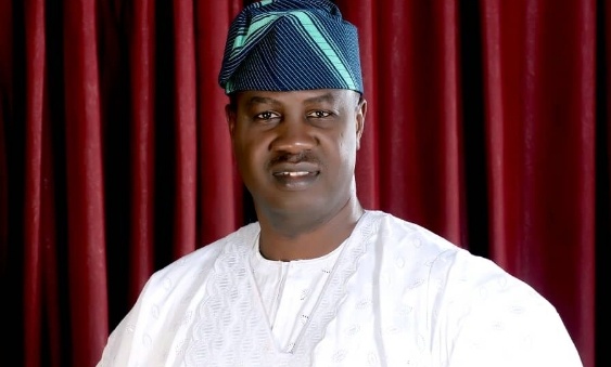 Former Governorship Aspirant In Lagos, Gbadamosi Dumps PDP, Defects To Labour Party