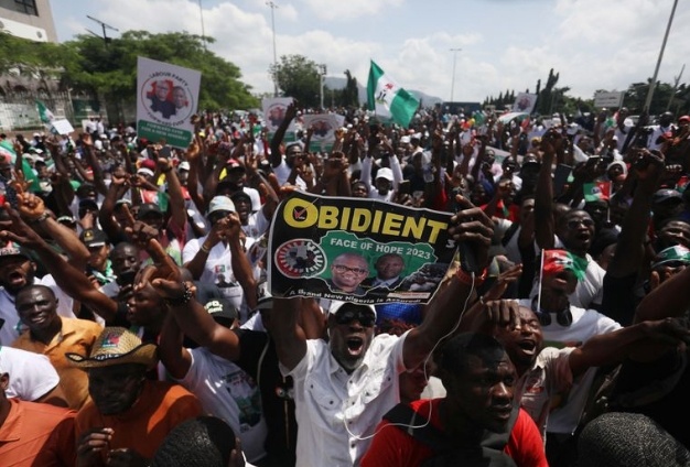 Bloomberg predicts landslide victory for Peter Obi, says 72% of Nigerian voters ready to elect Labour in 2023