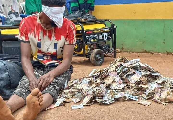 Police Parade “Offering Vault Thief” Who Made Way with 600,150 thousand Naira in Ekiti