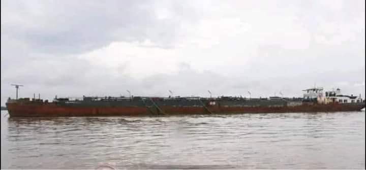 PHOTOS: Tompolo’s Security Outfit Intercepts Vessel Loaded With Crude Oil
