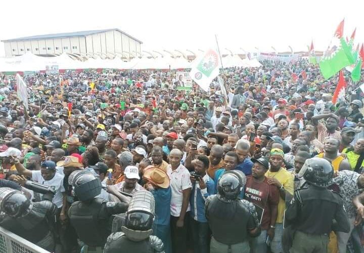 PHOTOS: Massive Crowd As Peter Obi Takes Campaign To Ibadan