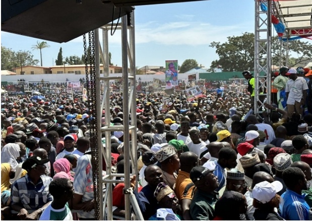 PHOTOS: Massive crowd as APC kicks off Presidential campaign in Jos
