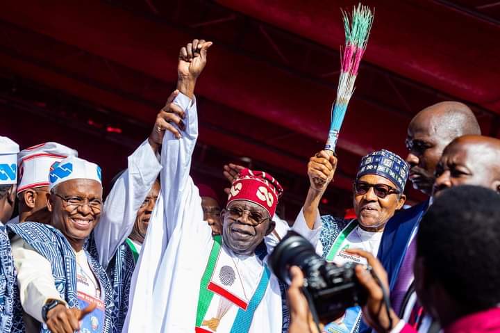2023: PDP Senator Asks Youths To Vote For Tinubu