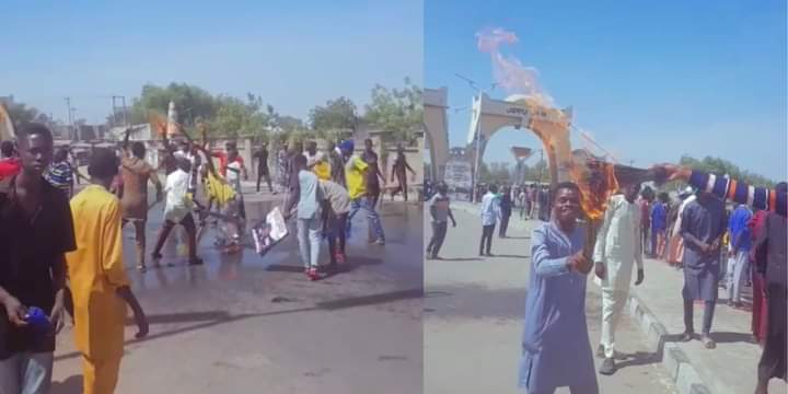 Adamawa Residents Troop To Major Roads With Buckets Of Water To Wash Off ‘Stains’ Left By  Buhari, Tinubu, Others (Watch Video)