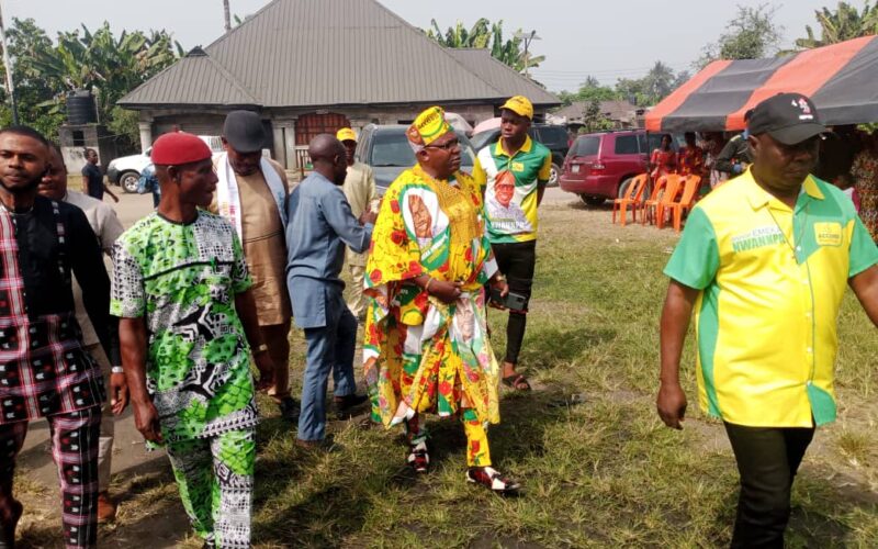 Bishop Nwamkpa promises Scholarship to youths, Grant to Women of Umu Nteke, Ndoki