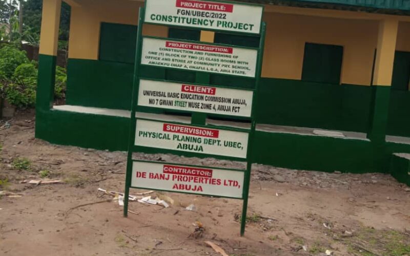 Sen. Orji Kalu Constructs Classroom Blocks In Amaekpu Ohafia Community