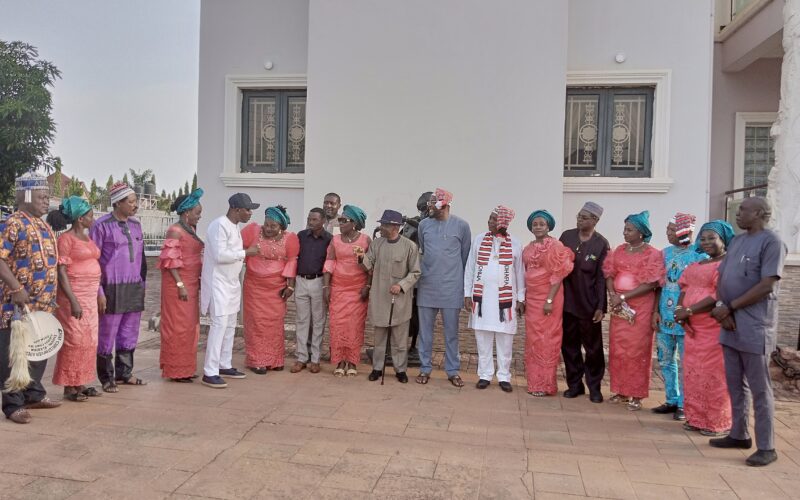 PHOTOS: Hon Ibe Okwara Osonwa Interfaces With Constituents In FCT