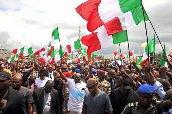 Abia PDP In Disarray As Bigwigs Set To Decamp To APC, LP