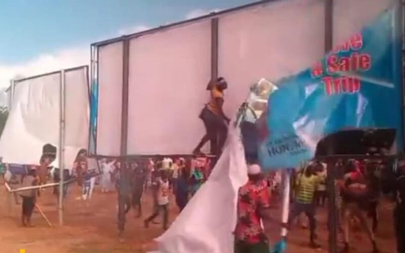 Angry Youths Vandalise President Tinubu’s Billboards In Yobe