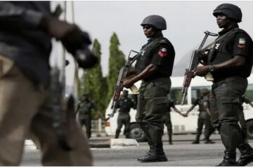 Vigilante, police in shootout after mistaking themselves for pro-Biafra gunmen