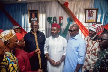 PHOTOS: APC Chieftain Ikenna Ukwa Strengthens Party’s Unity, Leads Ohafia Stakeholders To State Chairman, Hosts Abia Executives