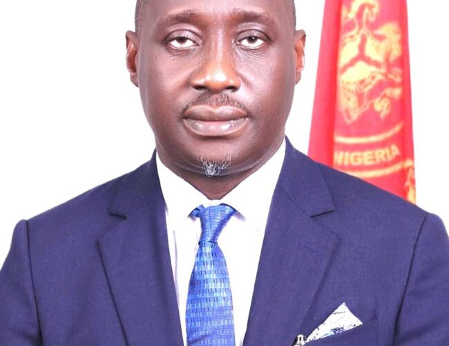 Cross River North Senator Jarigbe Agom Jarigbe Dumps PDP For APC